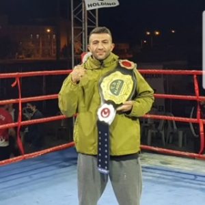 بیوگرافی فراهاد قهرمانی
