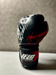 دستکش بوکس ولو مدل آتشی جذاب