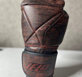 دستکش بوکس ولو بروون