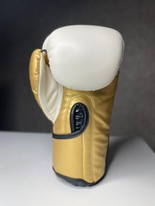 دستکش بوکس ولو طلایی 2026